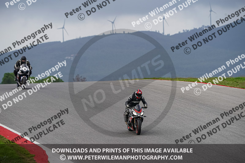 motorbikes;no limits;peter wileman photography;portimao;portugal;trackday digital images